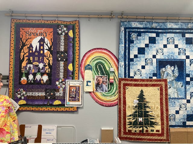 Bee's Quilt shop - inside