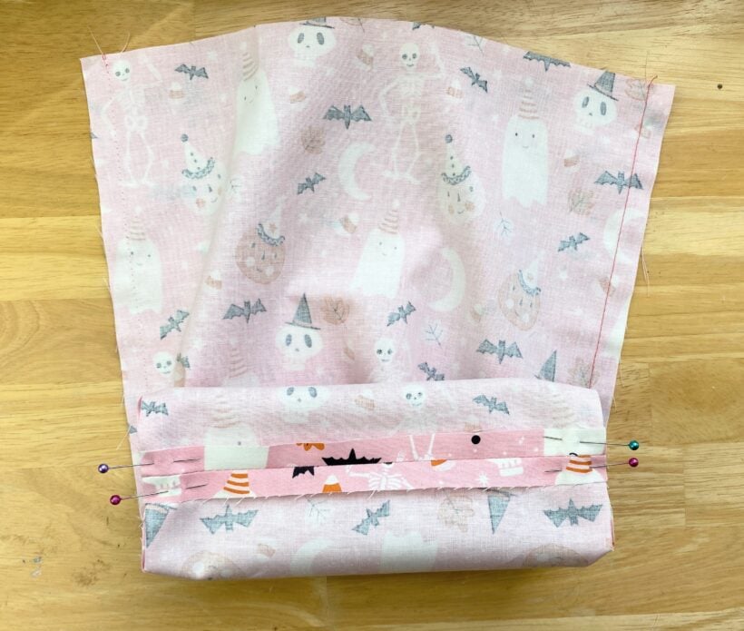 Pinned corner example - DIY trick or treat bag