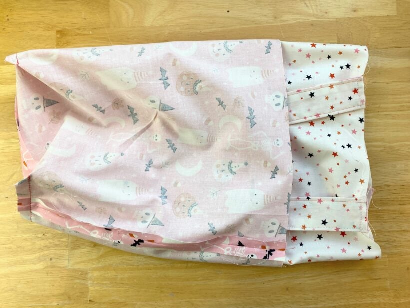 Slide the lining inside the bag